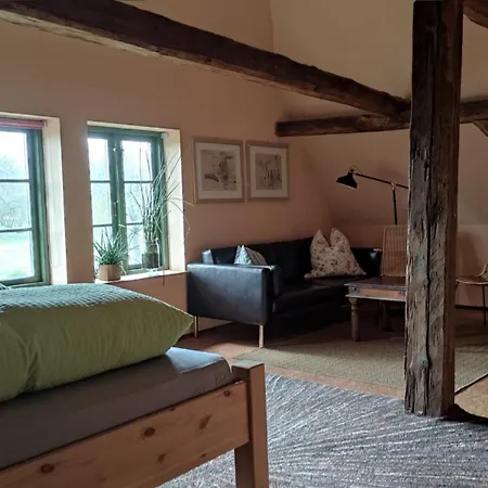 Alte Ausspanne Apartment Walkendorf